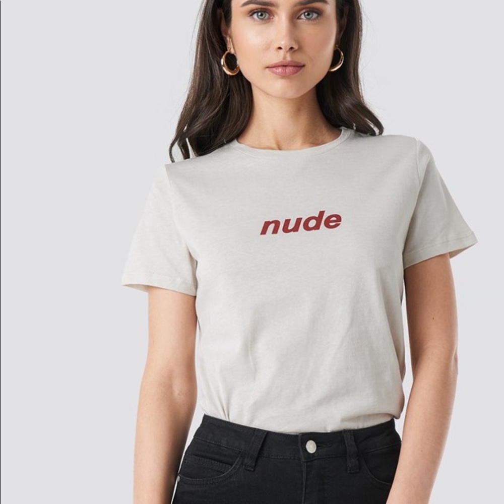 Nude Tee in Offwhite